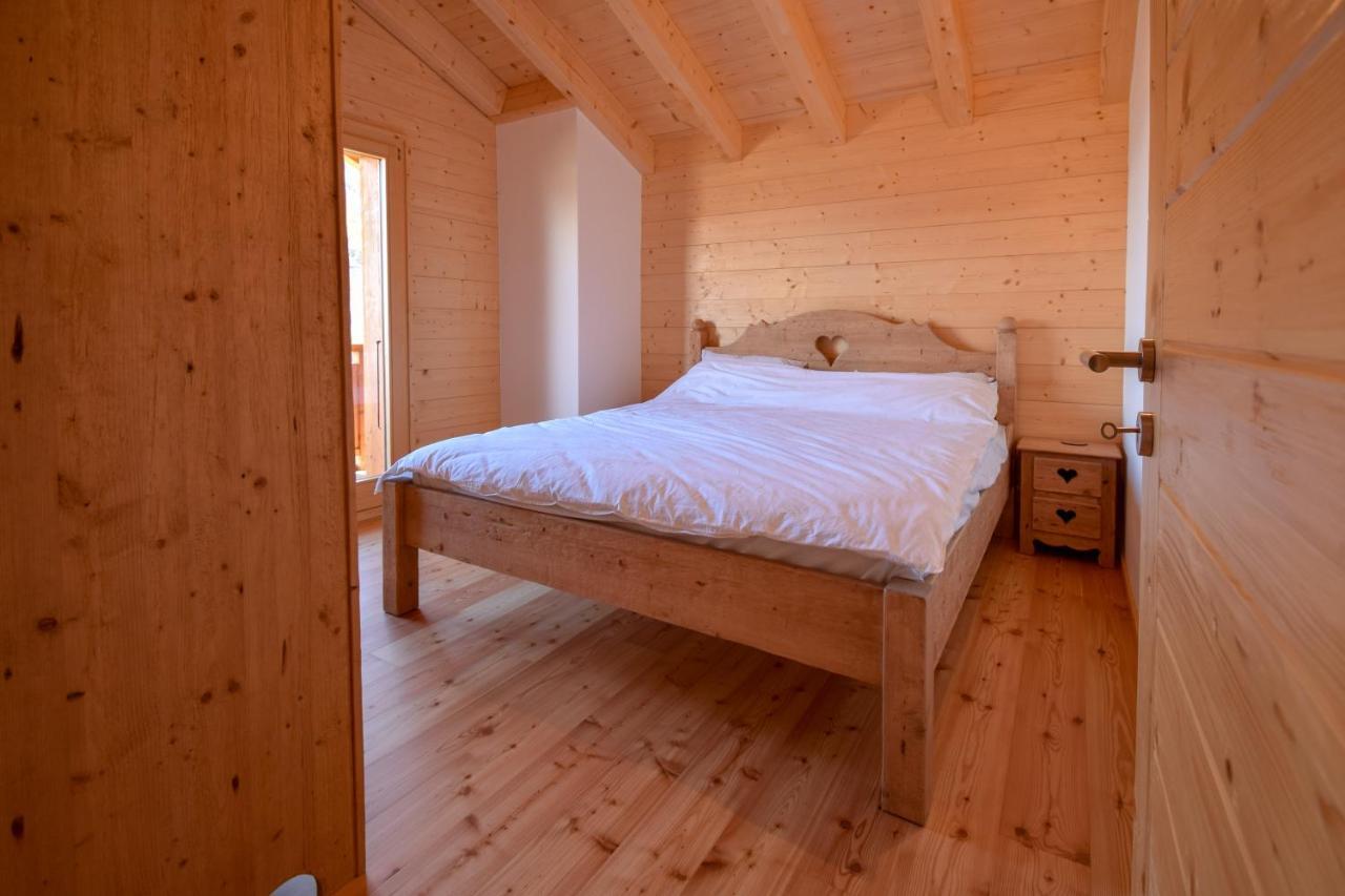 Вілла Chalet Le Cerf - Newly Build - Wow Views! Ла-Тзумаз Екстер'єр фото